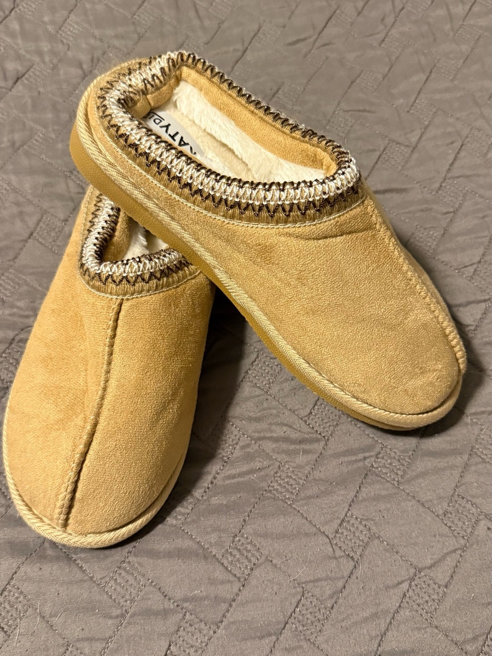 Brand new Cozy Slip-On House Slippers in Camel